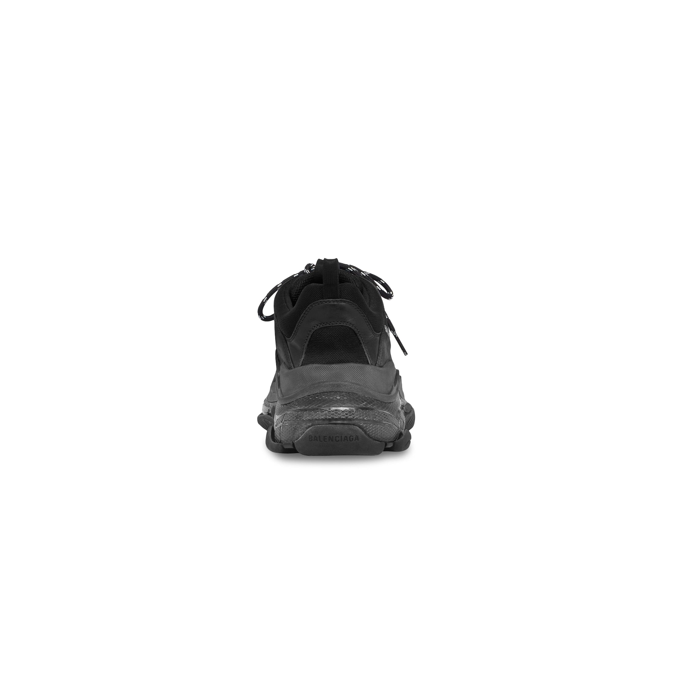 MEN'S TRIPLE S CLEAR SOLE SNEAKER IN BLACK