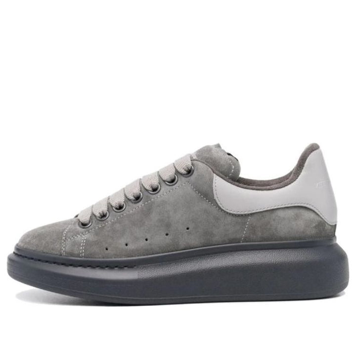 Alexander McQueen Oversized Sneaker 'Grey Suede' 688520WIA511564 #